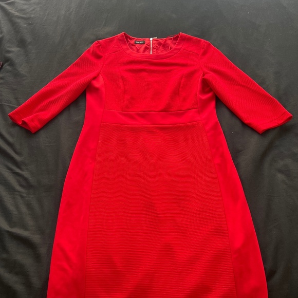 Red Dress - Picture 1 of 4